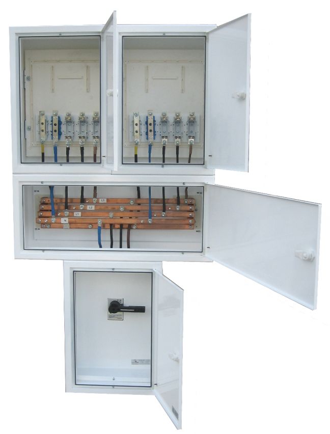 ELECTRIFIED COLUMN BOARDS WITH TWO THREE-PHASE OUTPUT WITH MAIN SWITCH 125 AMPS 